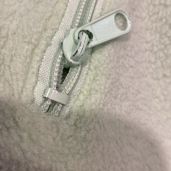 Columbia Light Green Zip Up Fleece Vest Youth 6/6X - Picture 14 of 15